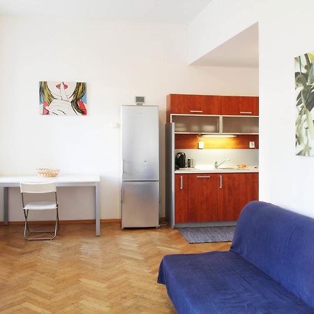 Residence Kostnicke Square Прага Экстерьер фото