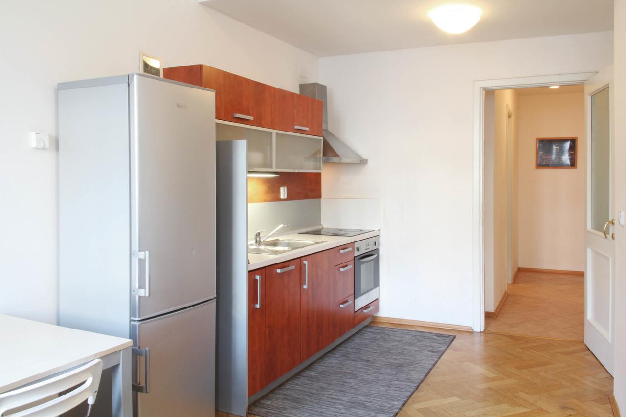 Residence Kostnicke Square Прага Экстерьер фото