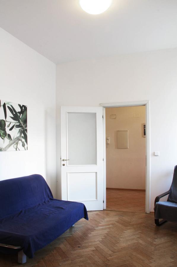 Residence Kostnicke Square Прага Экстерьер фото