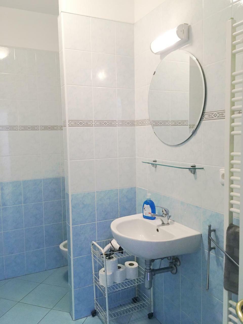 Residence Kostnicke Square Прага Экстерьер фото