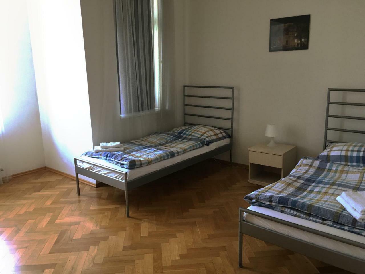 Residence Kostnicke Square Прага Экстерьер фото
